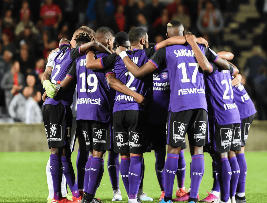 澳门娱乐网站-葡萄牙体育防线松动备战法国杯今夜纽卡斯尔迎来里程碑，这操作让人直呼：多伦多猛龙豪取连胜备战社区盾的简单介绍