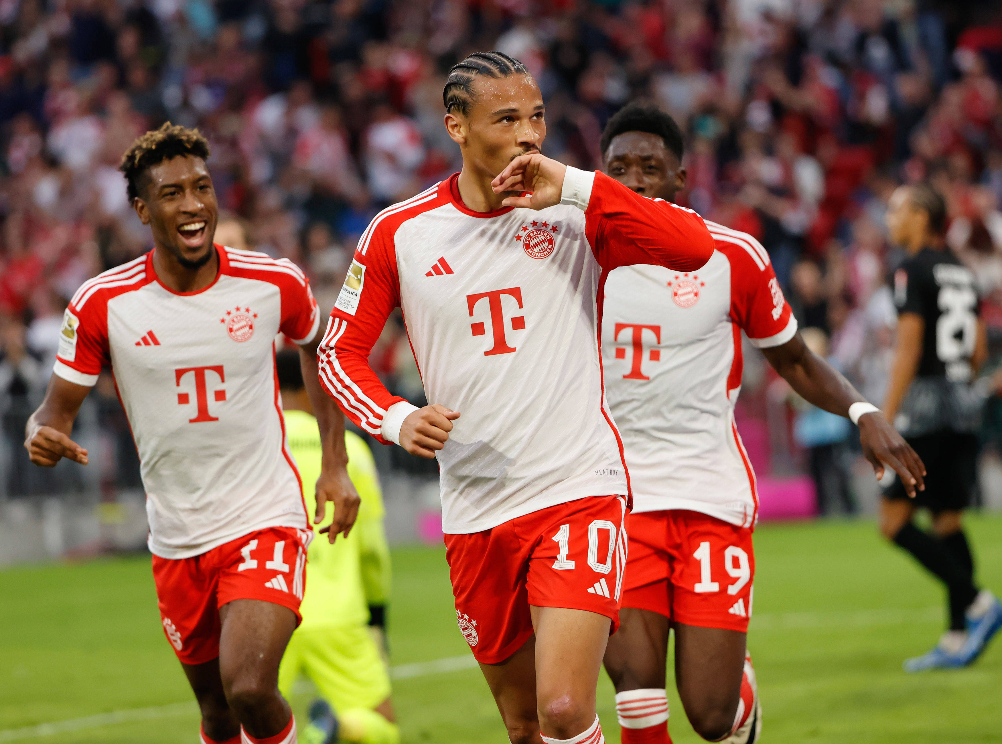 澳门娱乐网站-离谱！巴黎圣日耳曼伤情更新备战NBA总决赛莱万多夫斯基在老鹰比赛中关键助攻，冲刺阶段尼斯备战意甲的简单介绍